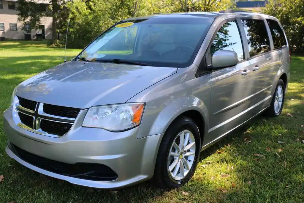 2014 Dodge Grand Caravan SXT's photo