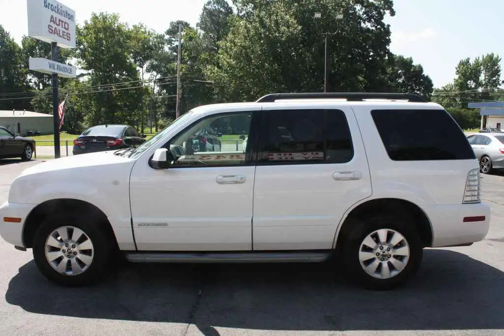 2010 Mercury Mountaineer Base's photo