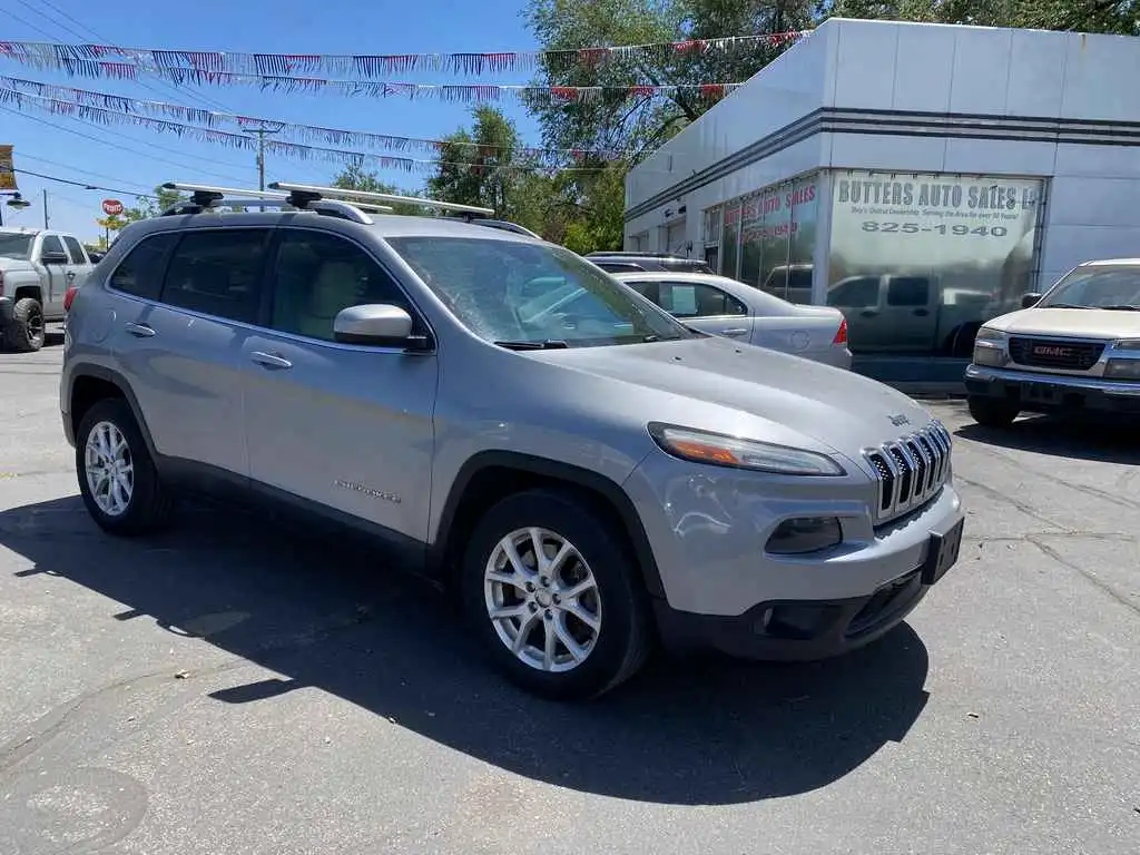 2015 Jeep Cherokee Latitude's photo