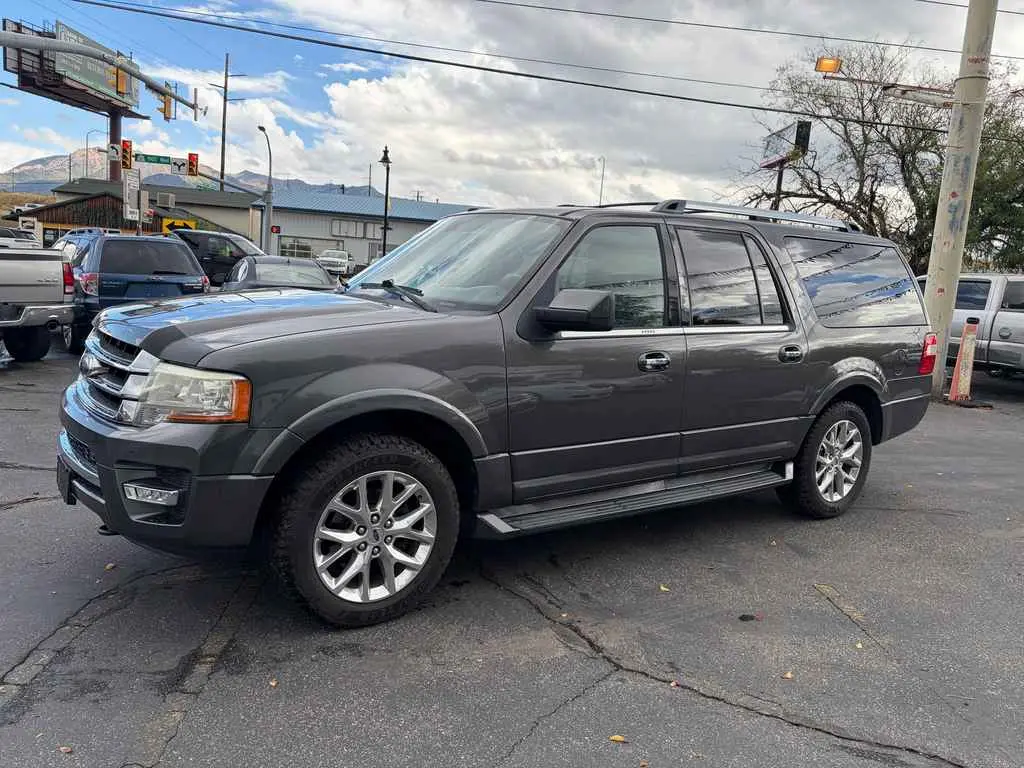 2017 Ford Expedition Limited 4WD EL photo 4