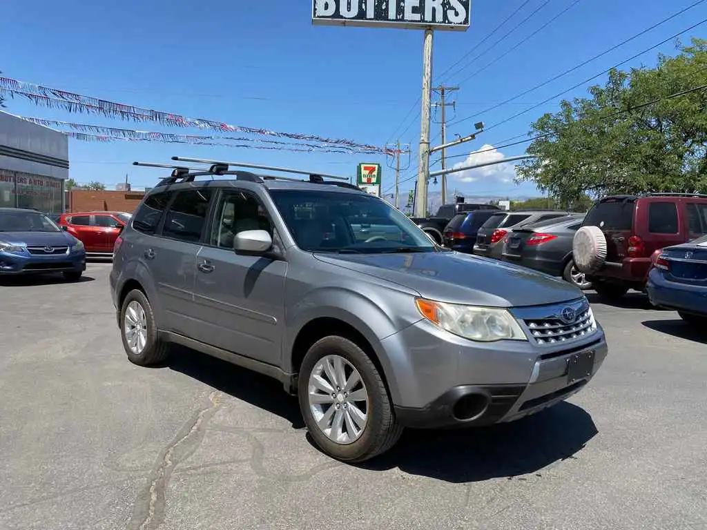 2011 Subaru Forester 2.5X Premium Package AT's photo