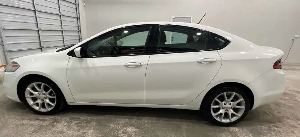 2013 Dodge Dart 2.0 SXT photo 5