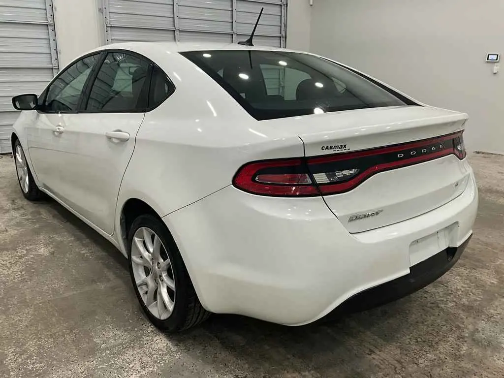 2013 Dodge Dart 2.0 SXT photo 4