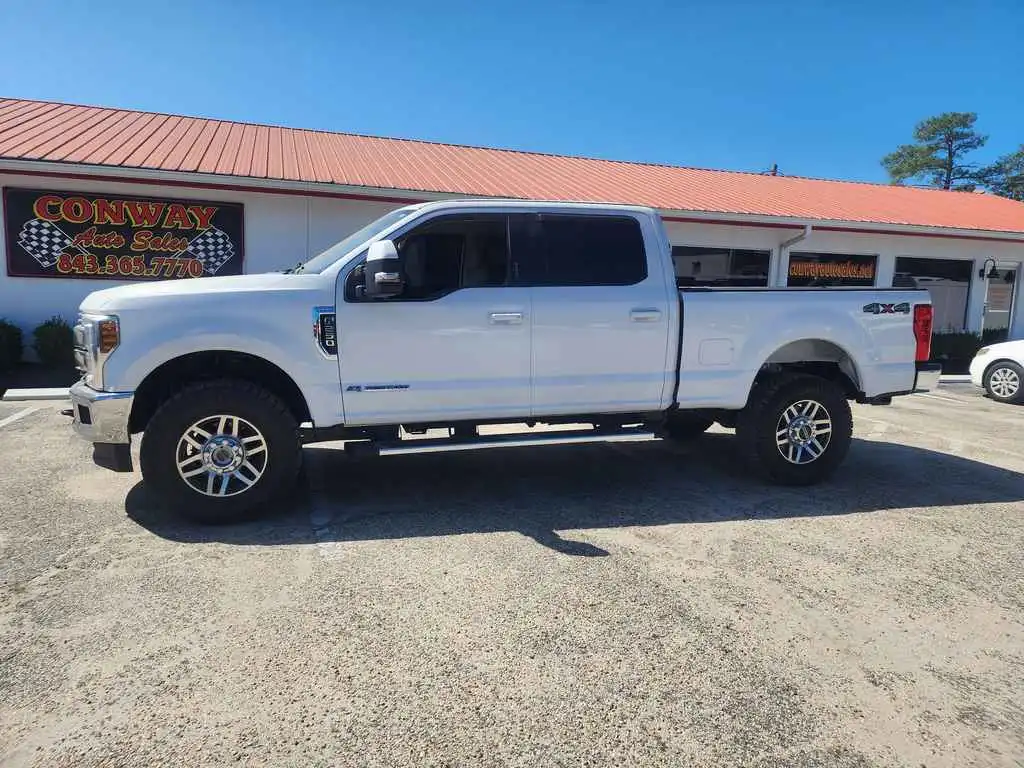 2019 Ford F-250 Lariat 4x4 Crew Cab 8' Box's photo