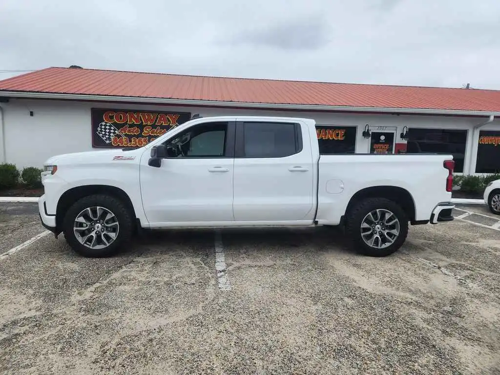 2022 Chevrolet Silverado 1500 RST 4X4 Crew Cab Short Box's photo