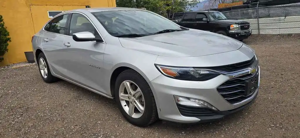 2022 Chevrolet Malibu 1LT's photo