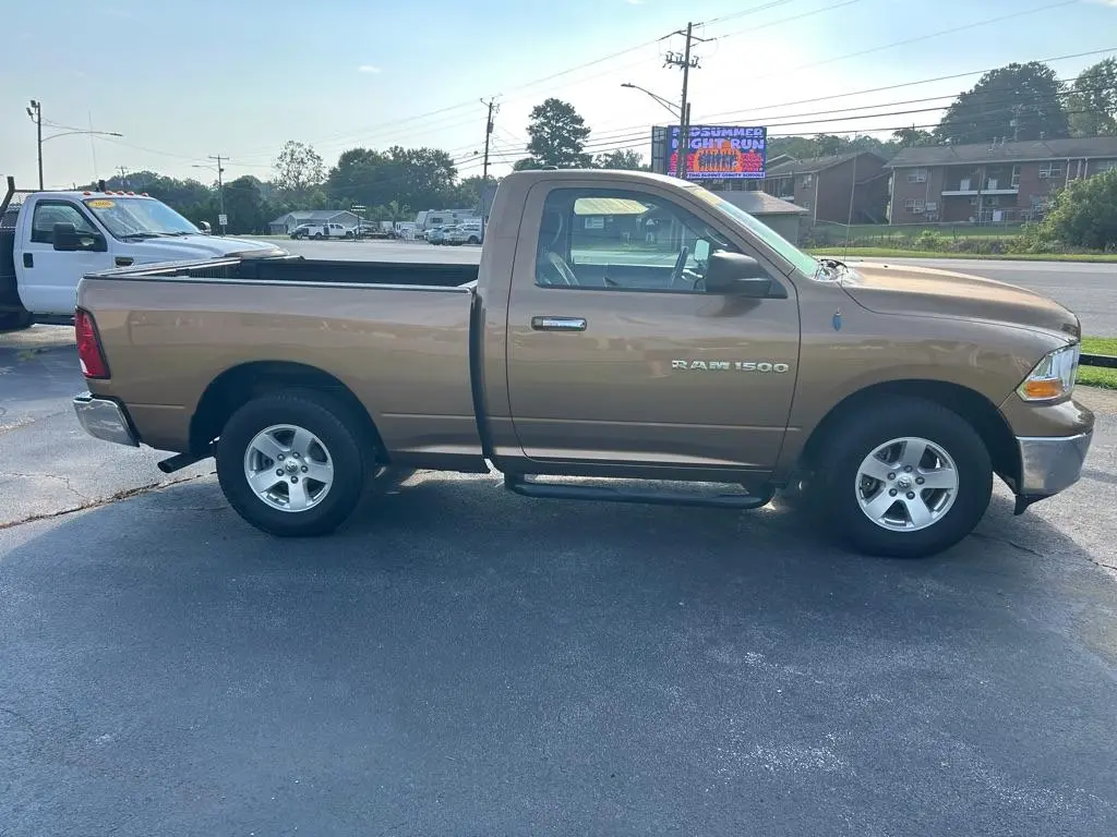 2012 RAM 1500 SLT Regular Cab SWB photo 5