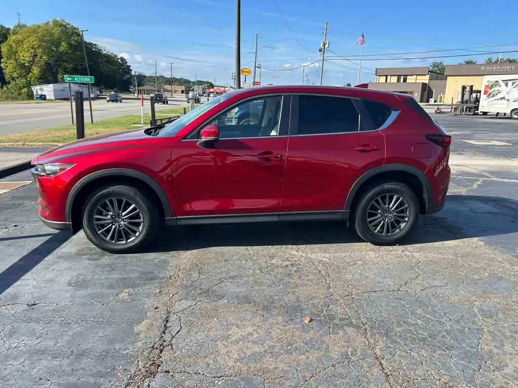 2019 Mazda CX-5 Touring Auto's photo