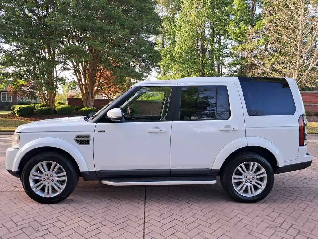 2015 Land Rover LR4 3.0 HSE Luxury's photo