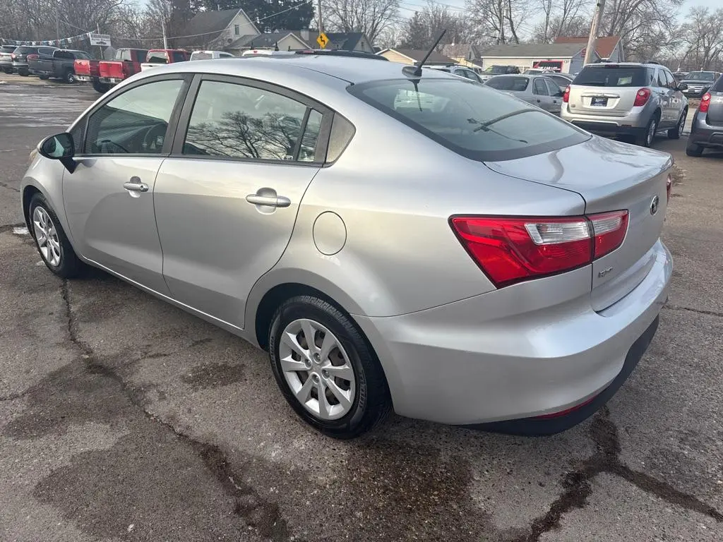 2017 Kia Rio LX Auto photo 3