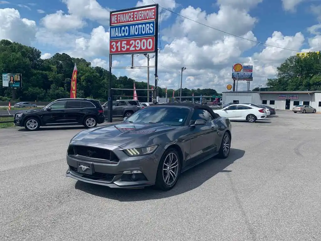 2017 Ford Mustang EcoBoost Convertible Premium's photo