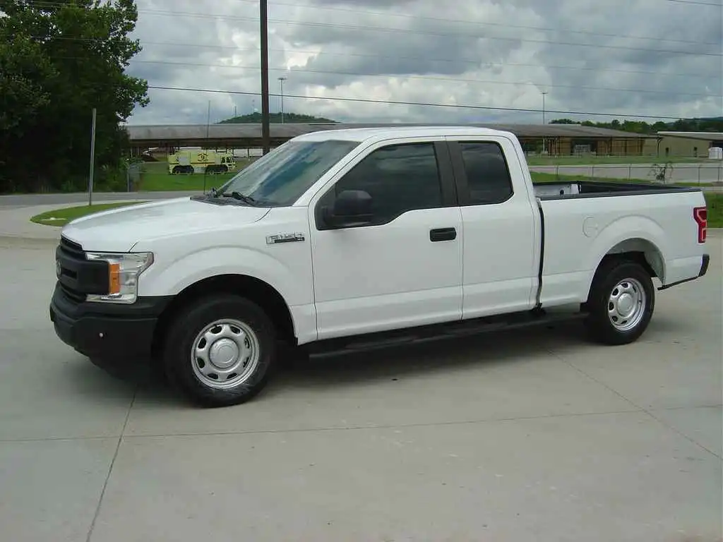 2019 Ford F-150 XL SuperCab 6-1/2' Box's photo