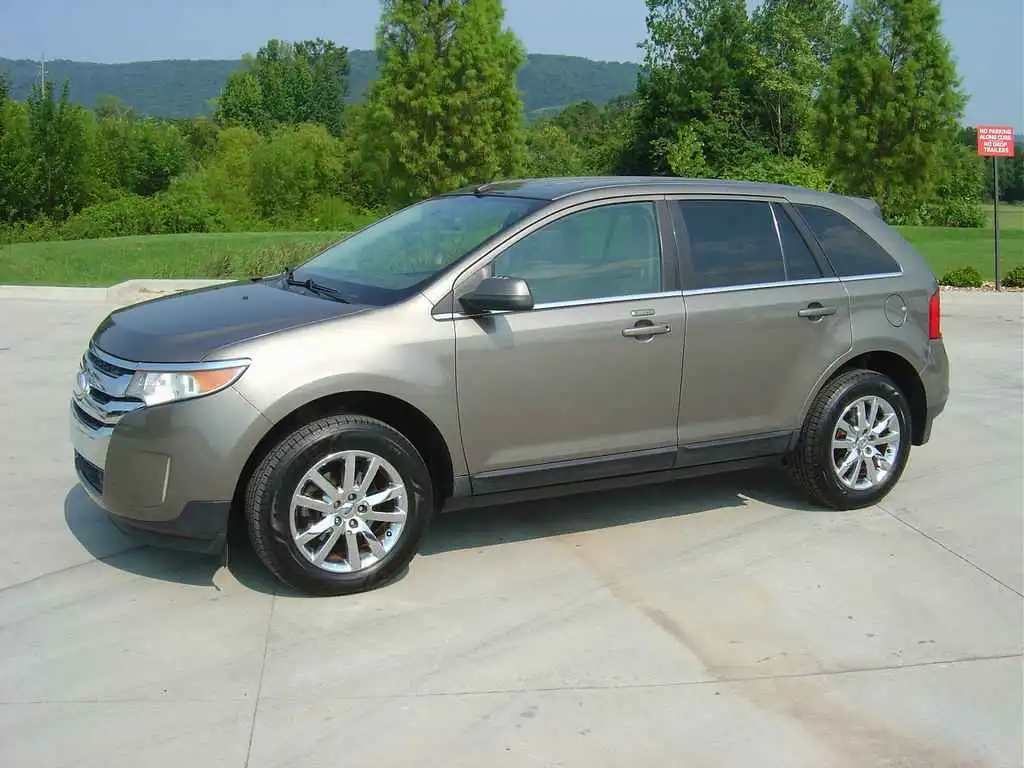 2014 Ford Edge Limited's photo