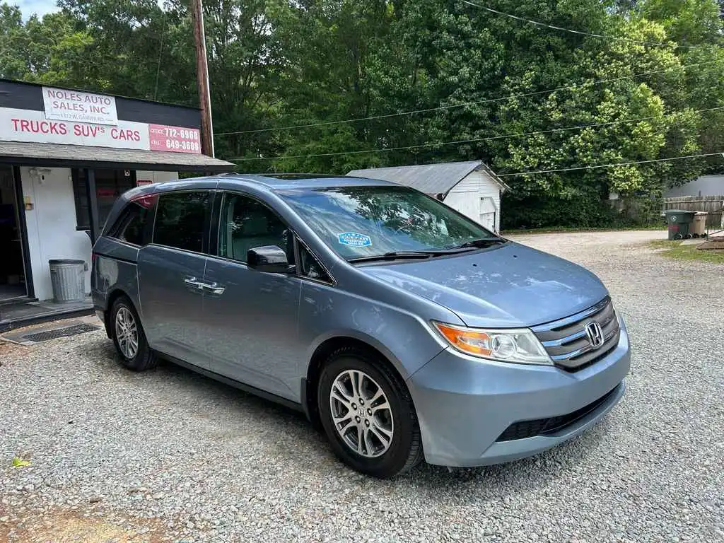 2013 Honda Odyssey EX-L w/DVD Rear Entertainment System's photo