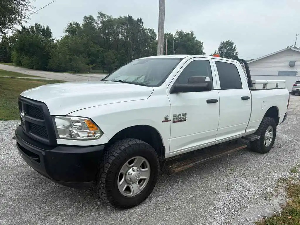 2014 RAM 2500 Tradesman 4X4 Crew Cab SWB's photo