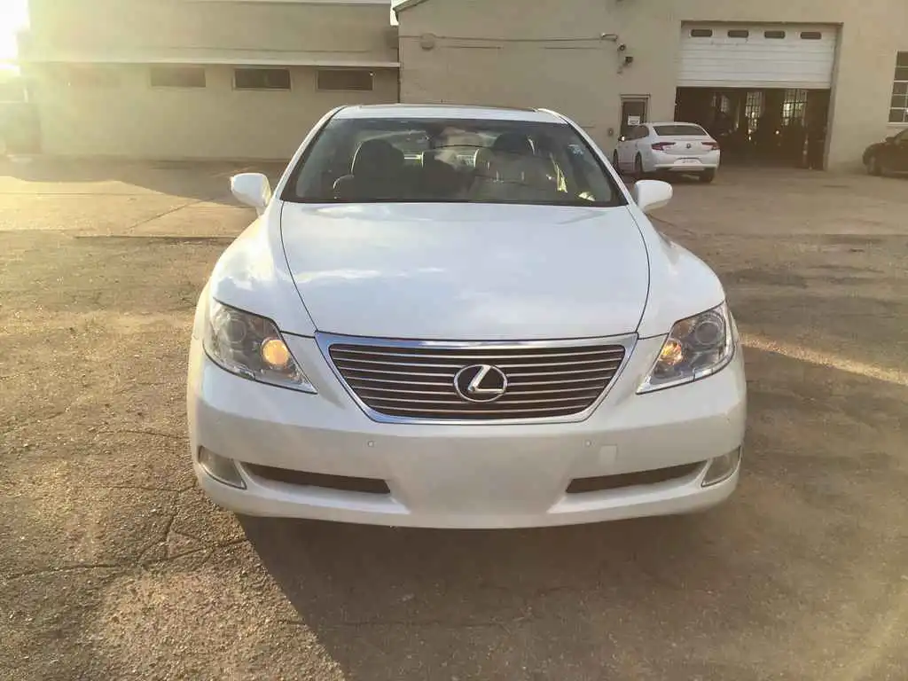 2007 Lexus LS 500 460's photo