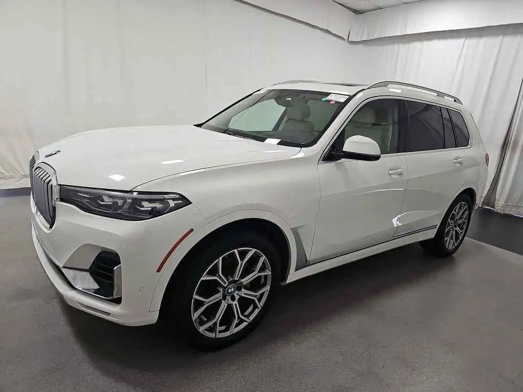 2019 BMW X7 xDrive40i's photo