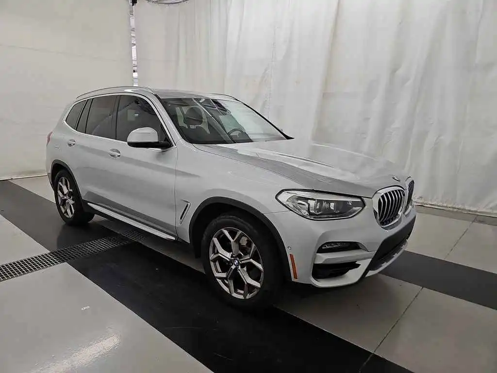 2021 BMW X3 sDrive30i's photo