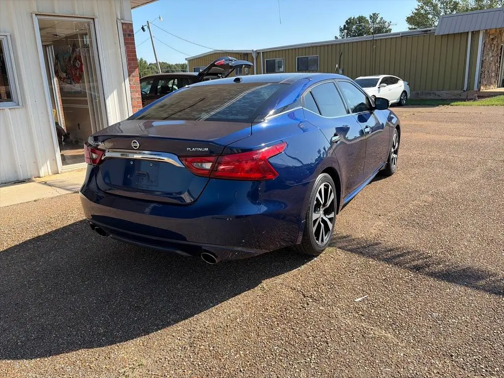 2018 Nissan Maxima Platinum photo 3