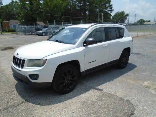 2015 Jeep Compass Sport Altitude Edition's photo
