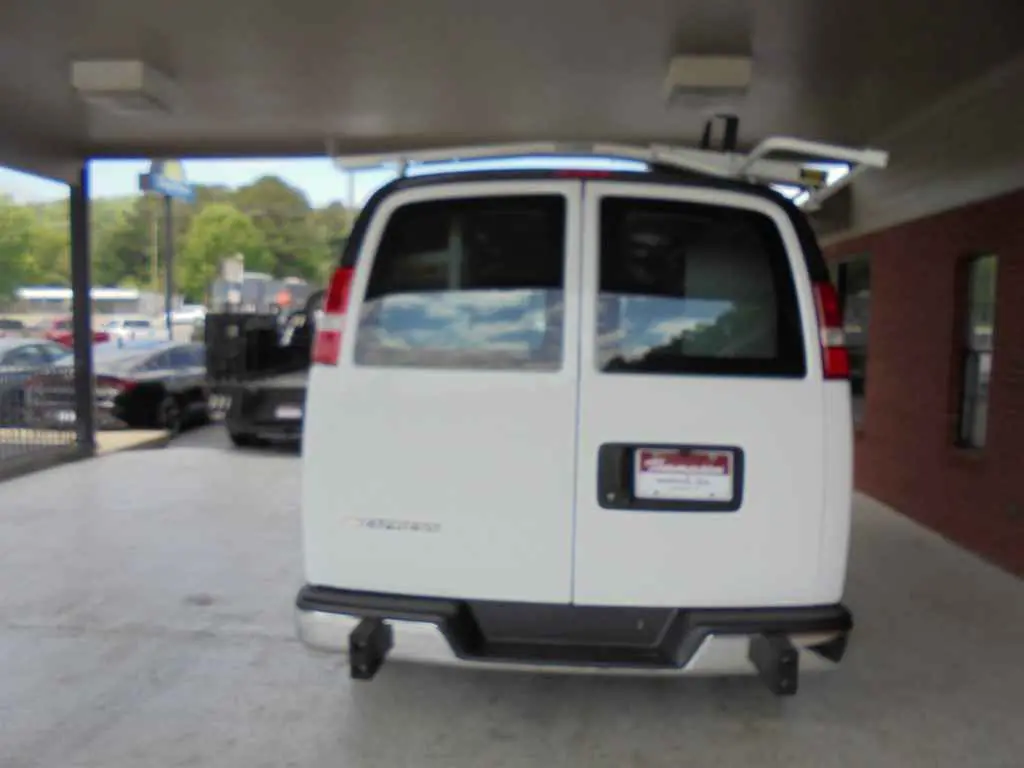 2021 Chevrolet Express 2500 Work Van HD photo 4