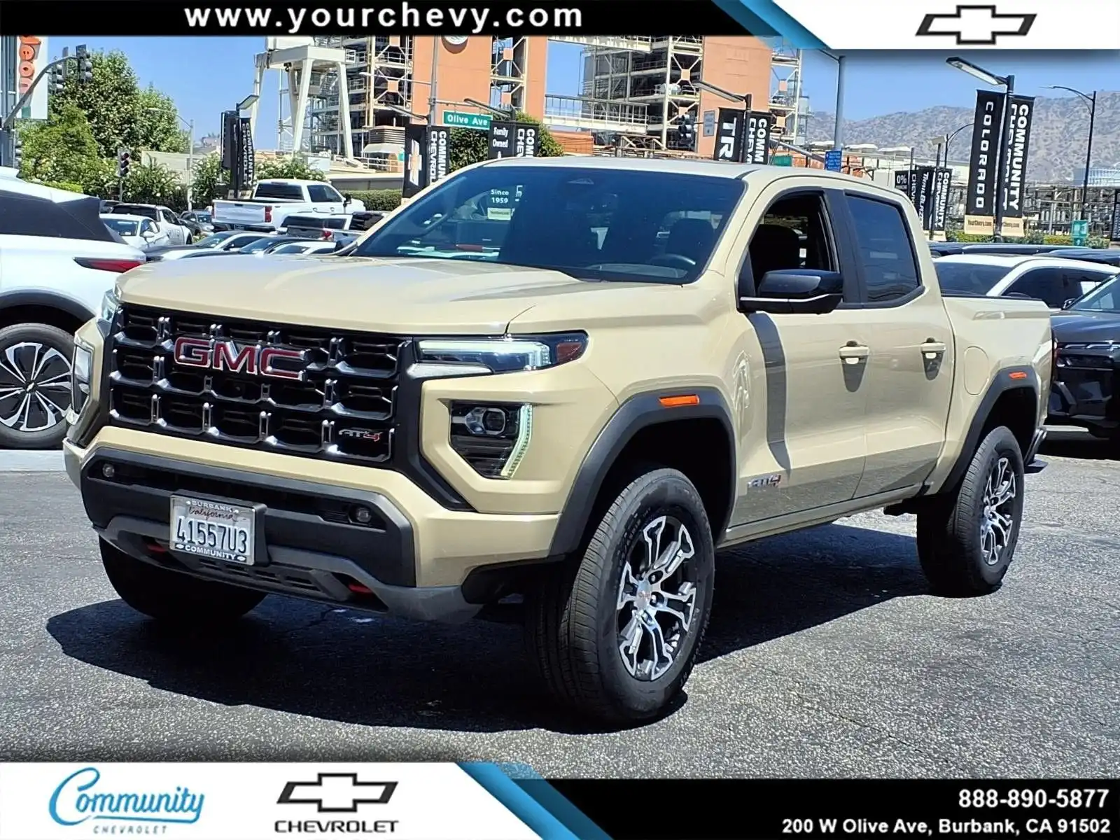 2023 GMC Canyon 4WD AT4 Crew Cab Short Box's photo