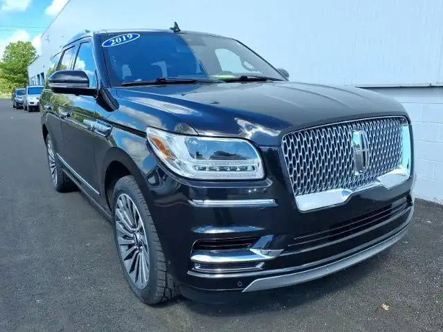 2019 Lincoln Navigator Reserve 4WD's photo