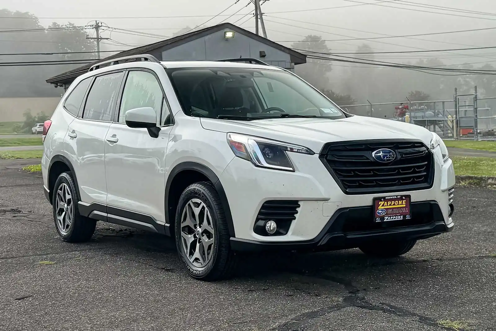 2023 Subaru Forester Premium's photo