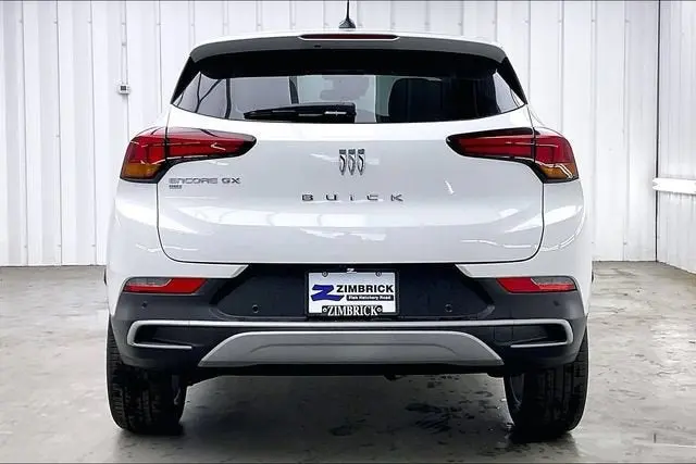 2026 Buick Encore GX Preferred AWD photo 4