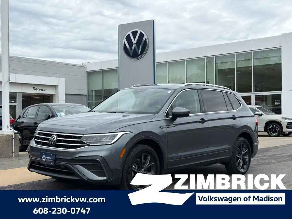 2024 Volkswagen Tiguan 2.0T SE 4Motion's photo