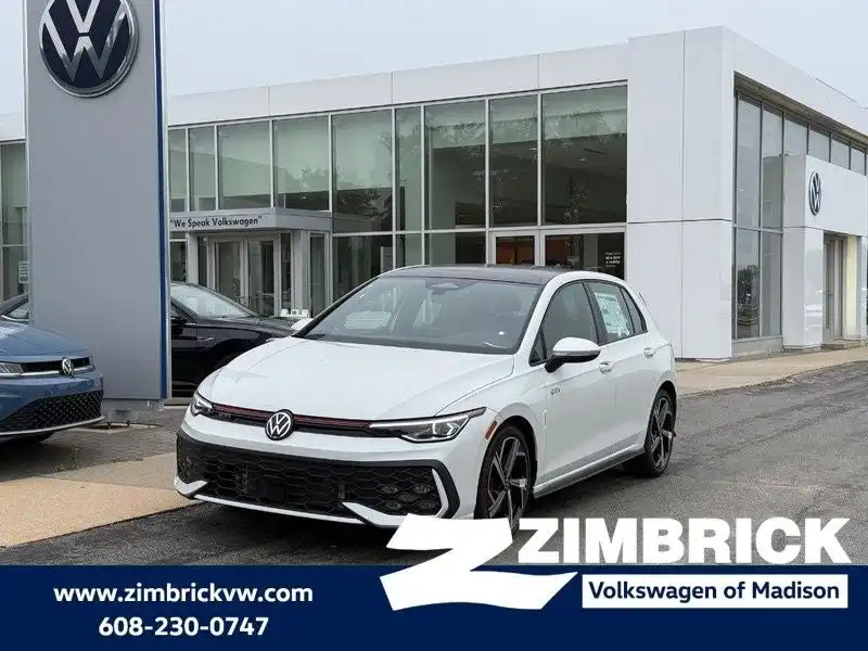 2026 Volkswagen Golf GTI 2.0T SE 4-Door DSG's photo