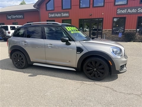 2019 MINI Countryman Cooper ALL4 Signature's photo