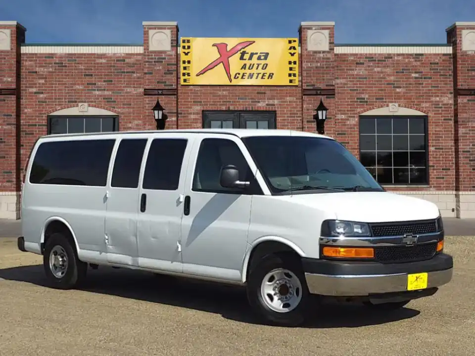 2012 Chevrolet Express 3500 LS Extended's photo