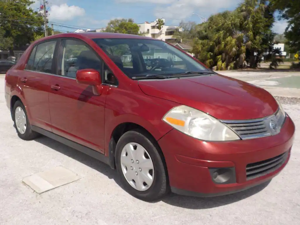 2008 Nissan Versa 1.8 S Auto's photo