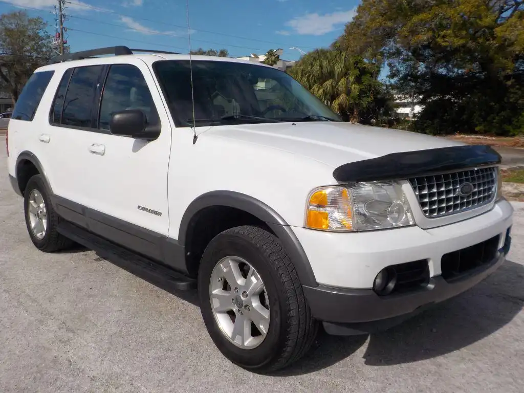 2005 Ford Explorer XLT 4.0's photo
