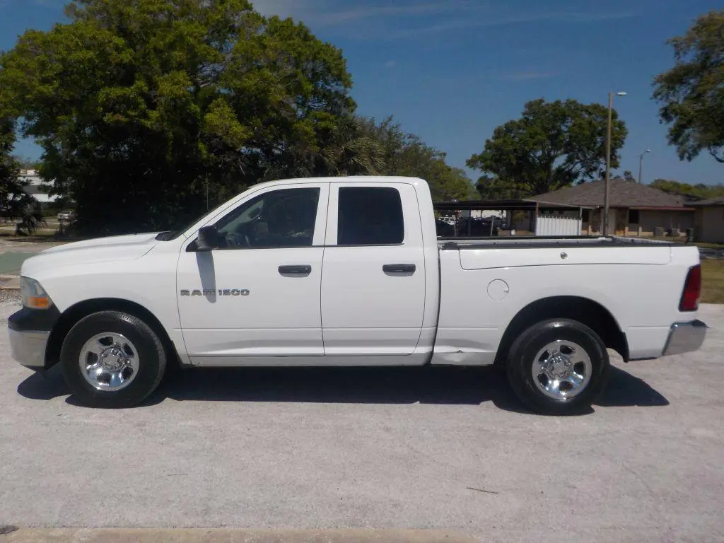 2012 RAM 1500 Tradesman Quad Cab photo 3