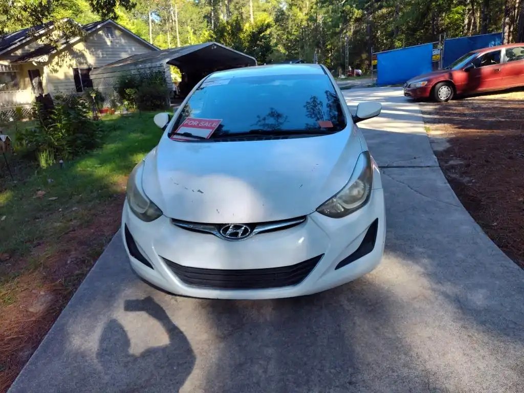 2016 Hyundai Elantra 1.8 SE M T's photo