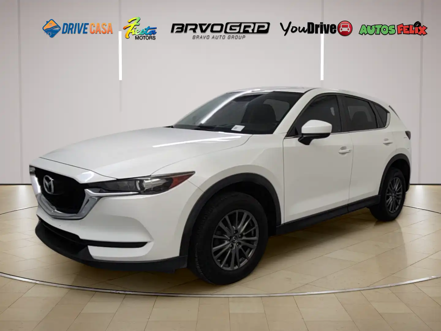 2017 Mazda CX-5 Touring auto's photo