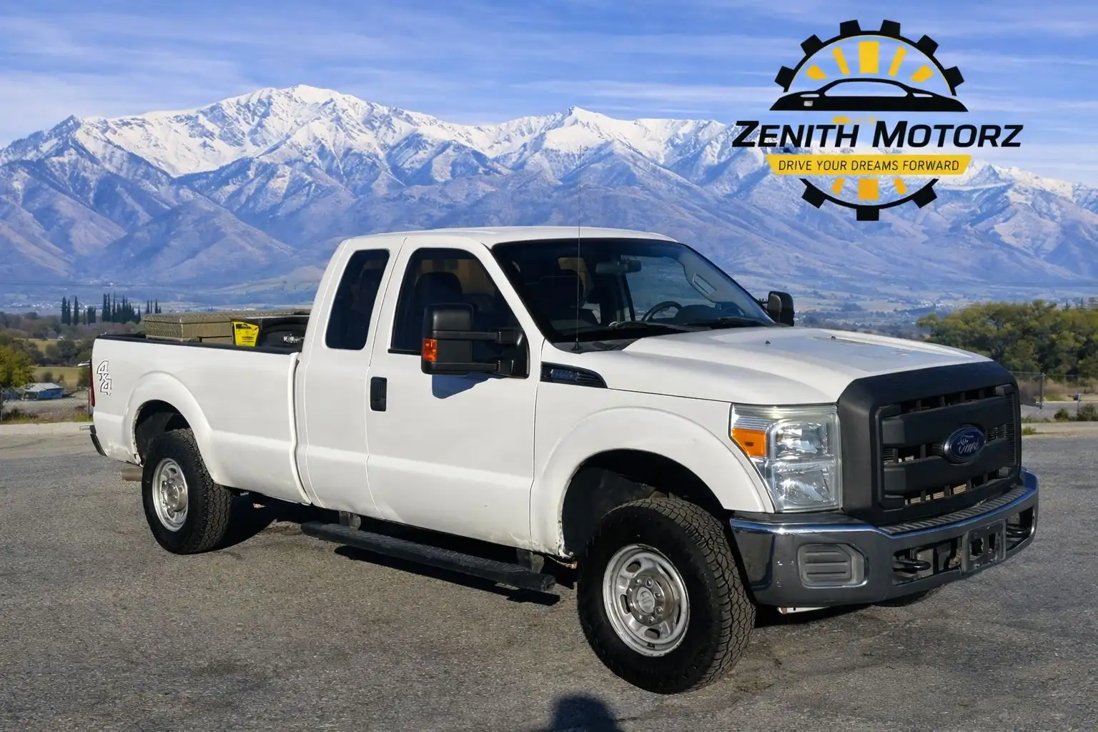 2014 Ford F-250 XL 4WD SuperCab 158 in's photo