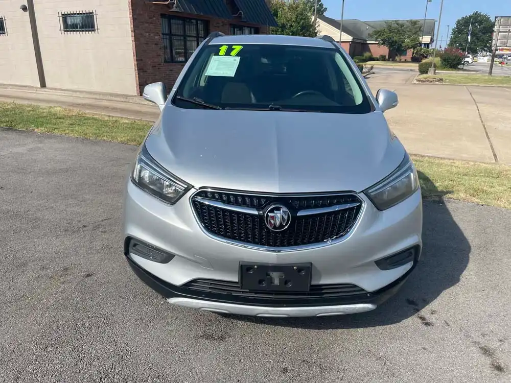 2017 Buick Encore Preferred's photo