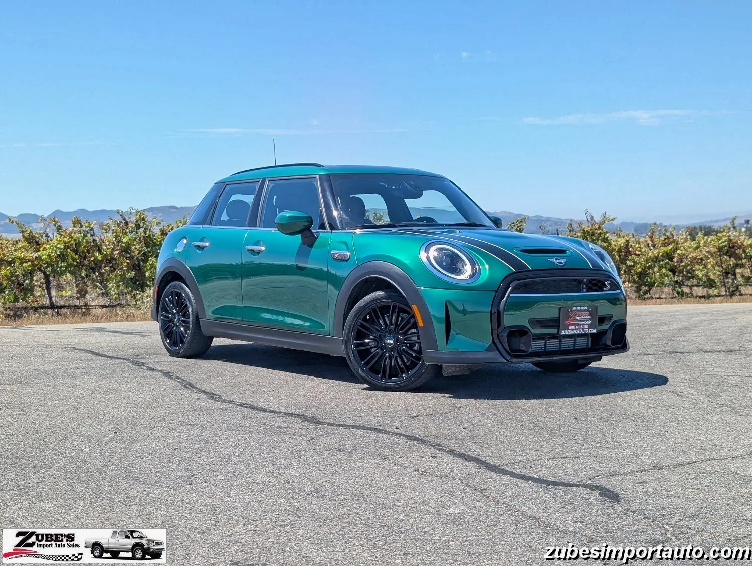 Vehicle Image 1