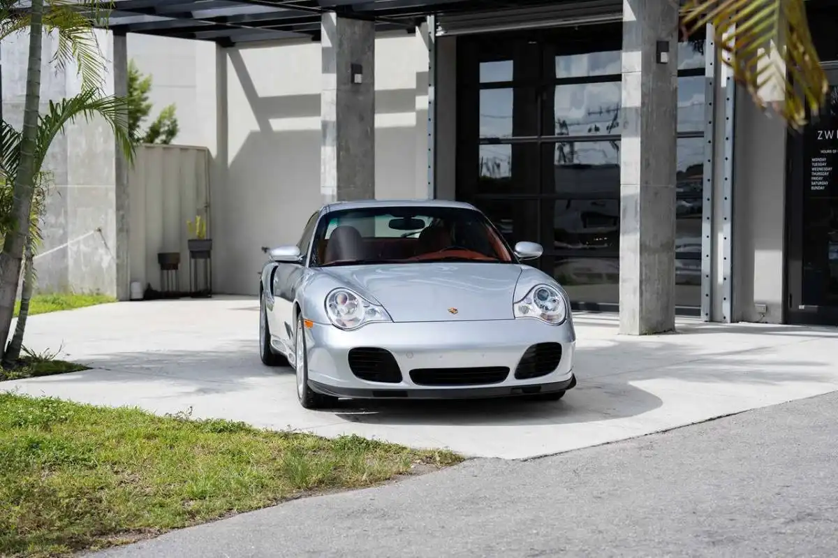 2001 Porsche 911 Turbo's photo